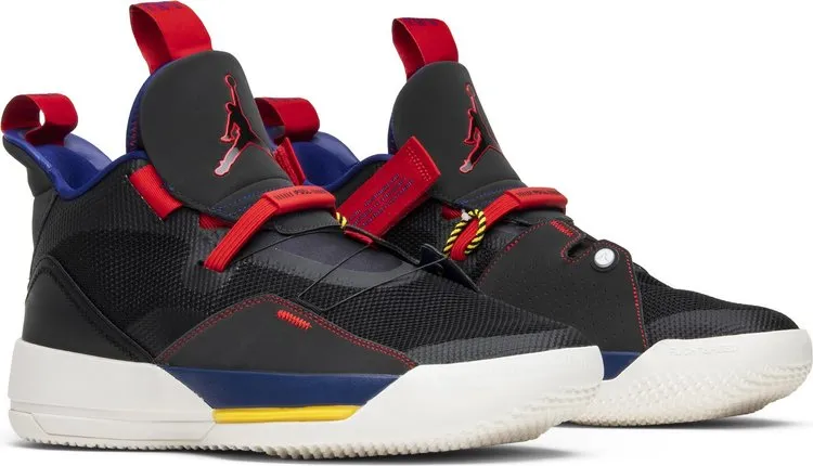 Air Jordan 33 Tech Pack, black