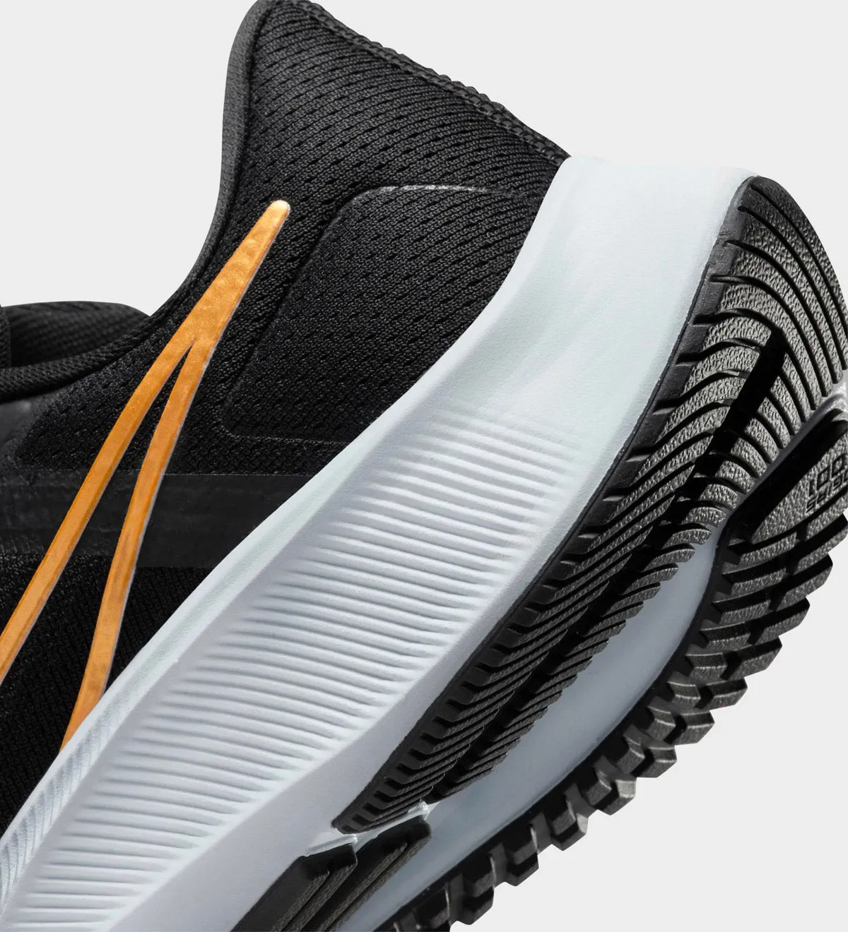 Nike Air Zoom Pegasus 38 Running Shoes