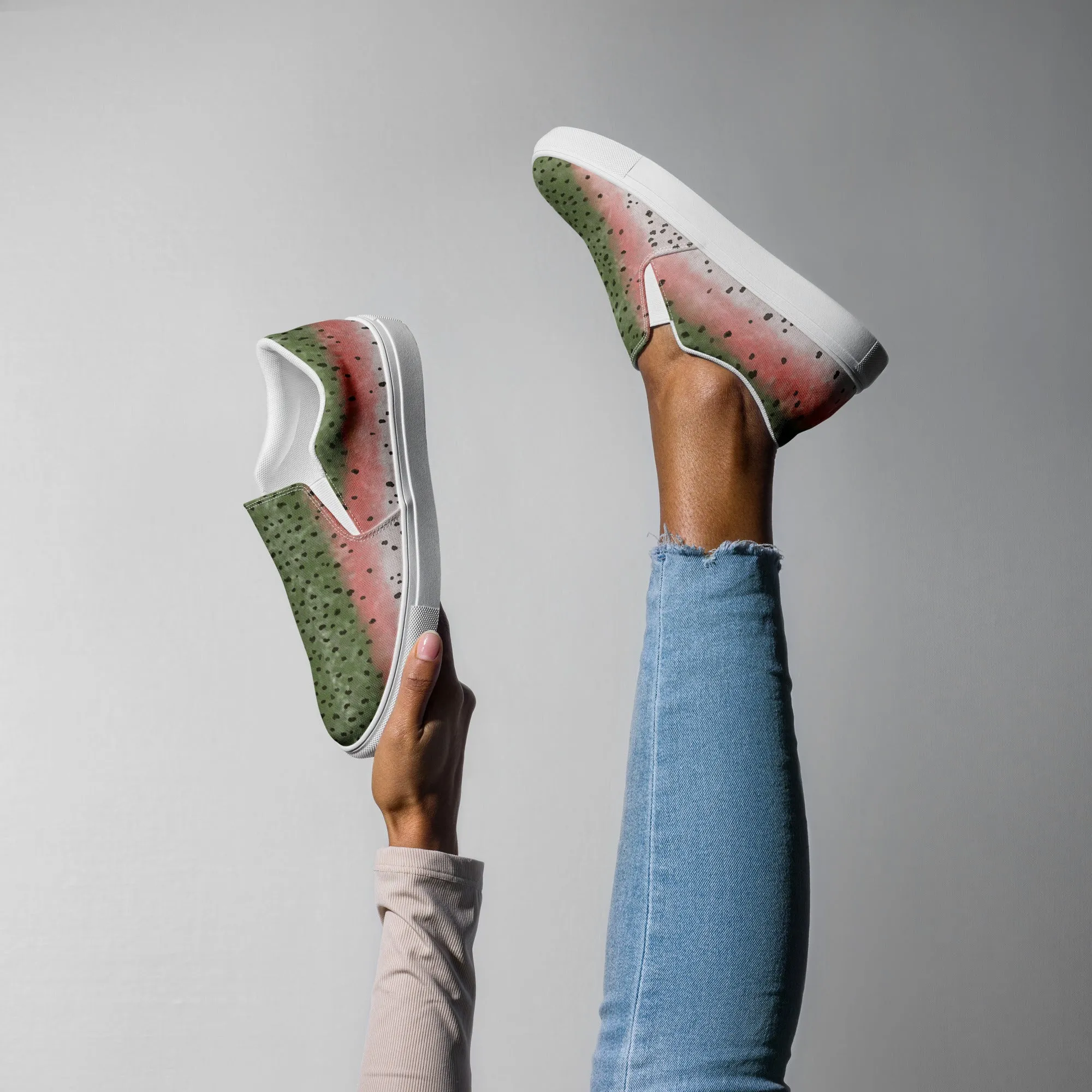 Rainbow Trout Women’s slip-on canvas shoes