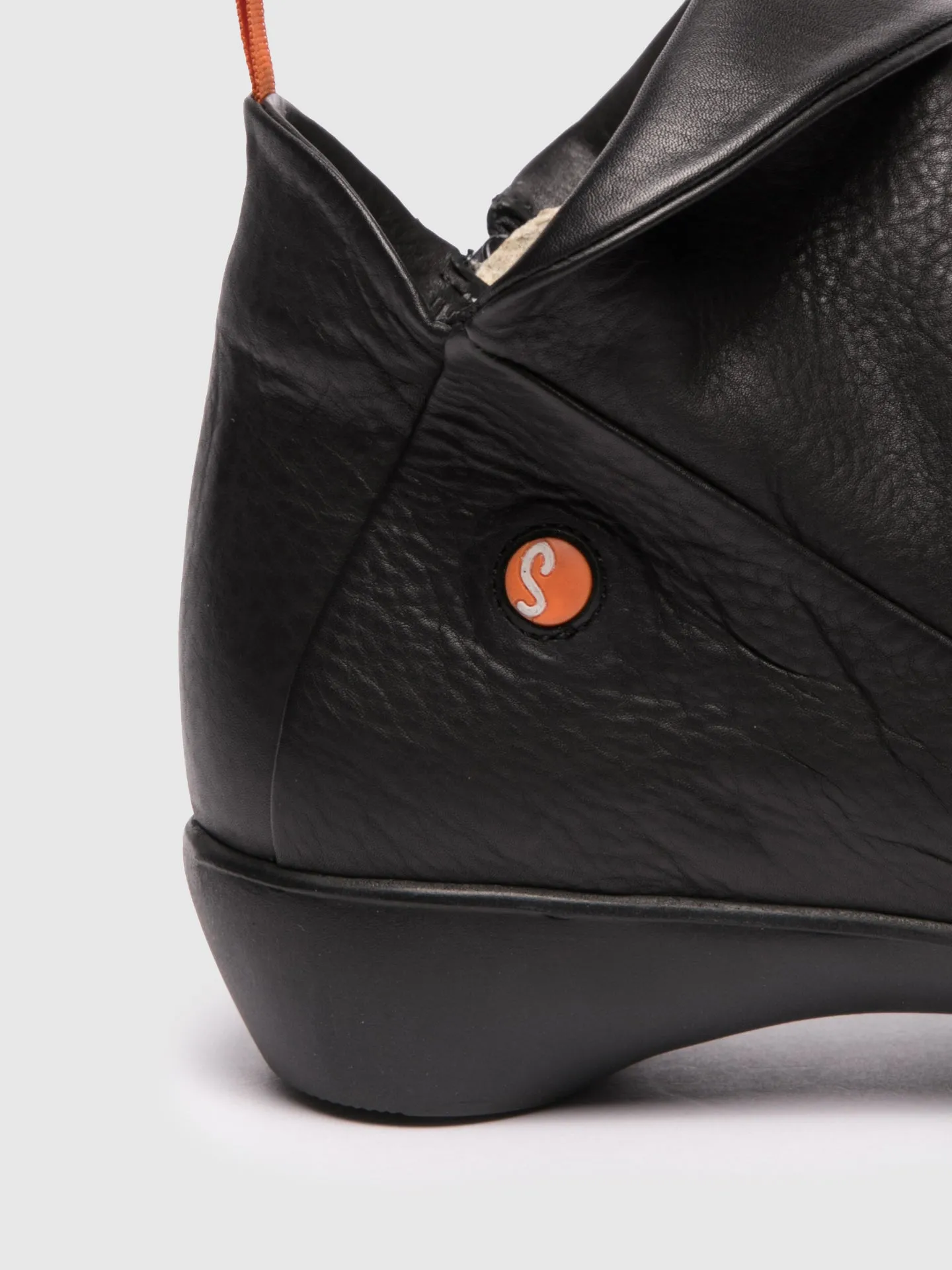 Zip Up Ankle Boots FARAH BLACK
